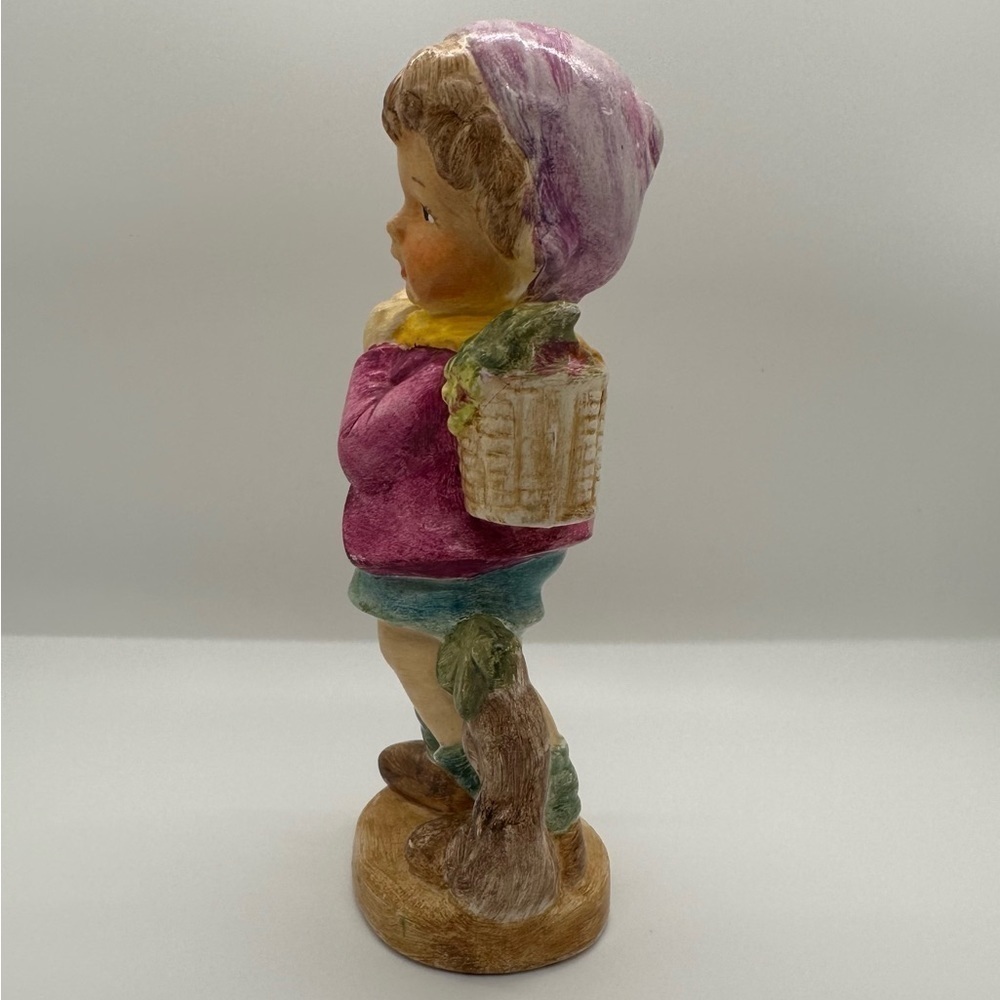 Vintage 1940s Child with Basket Ceramic Figurine - Picture 2 of 7
